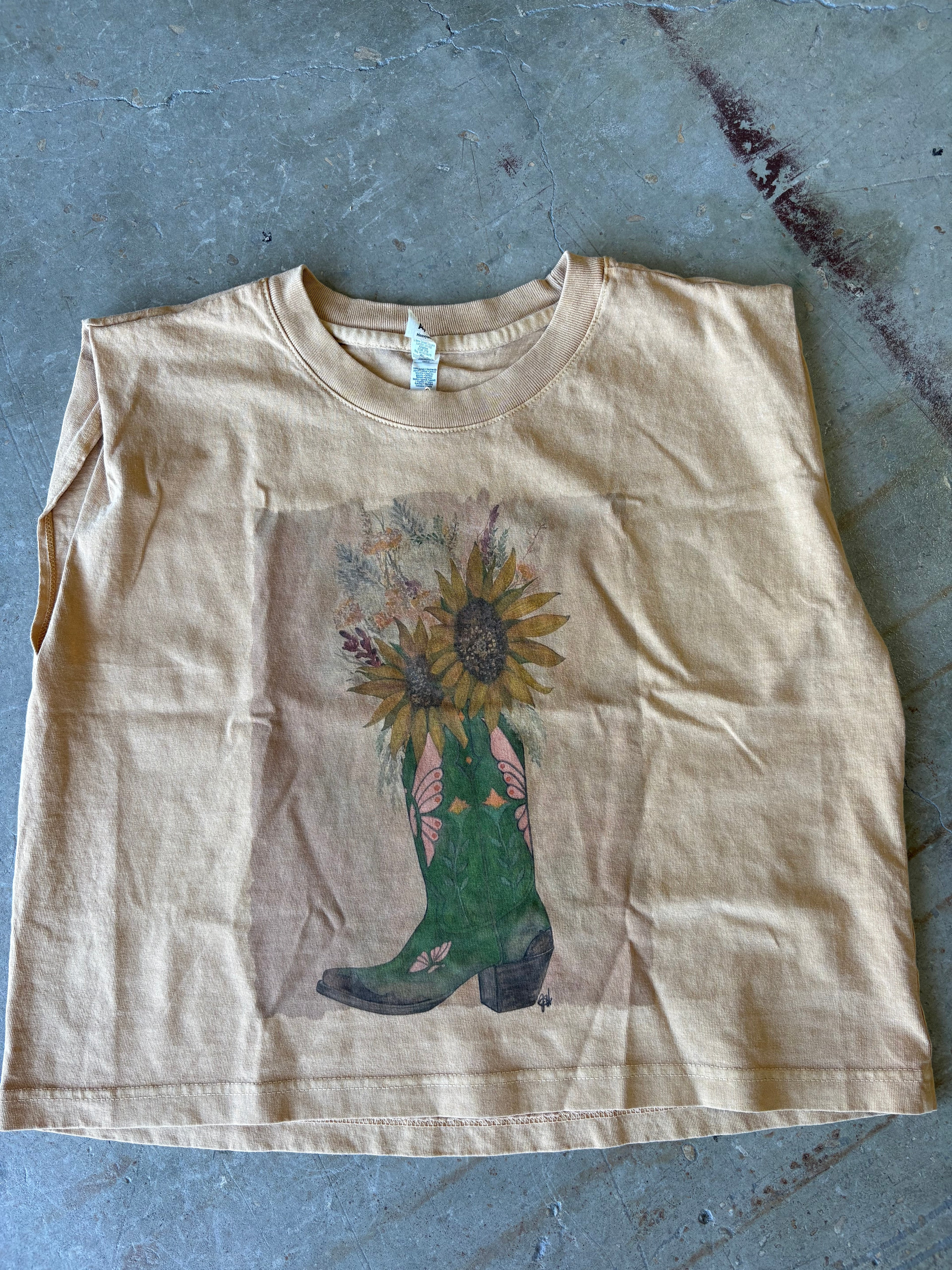 Kick Up Daisies Tank
