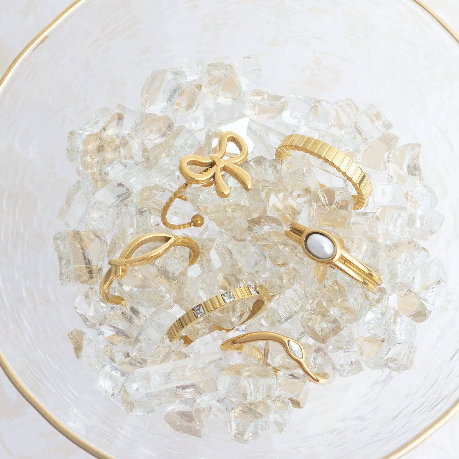 18K Gold PVD Stainless Steel Fluted Stacking Ring: Gold / 6