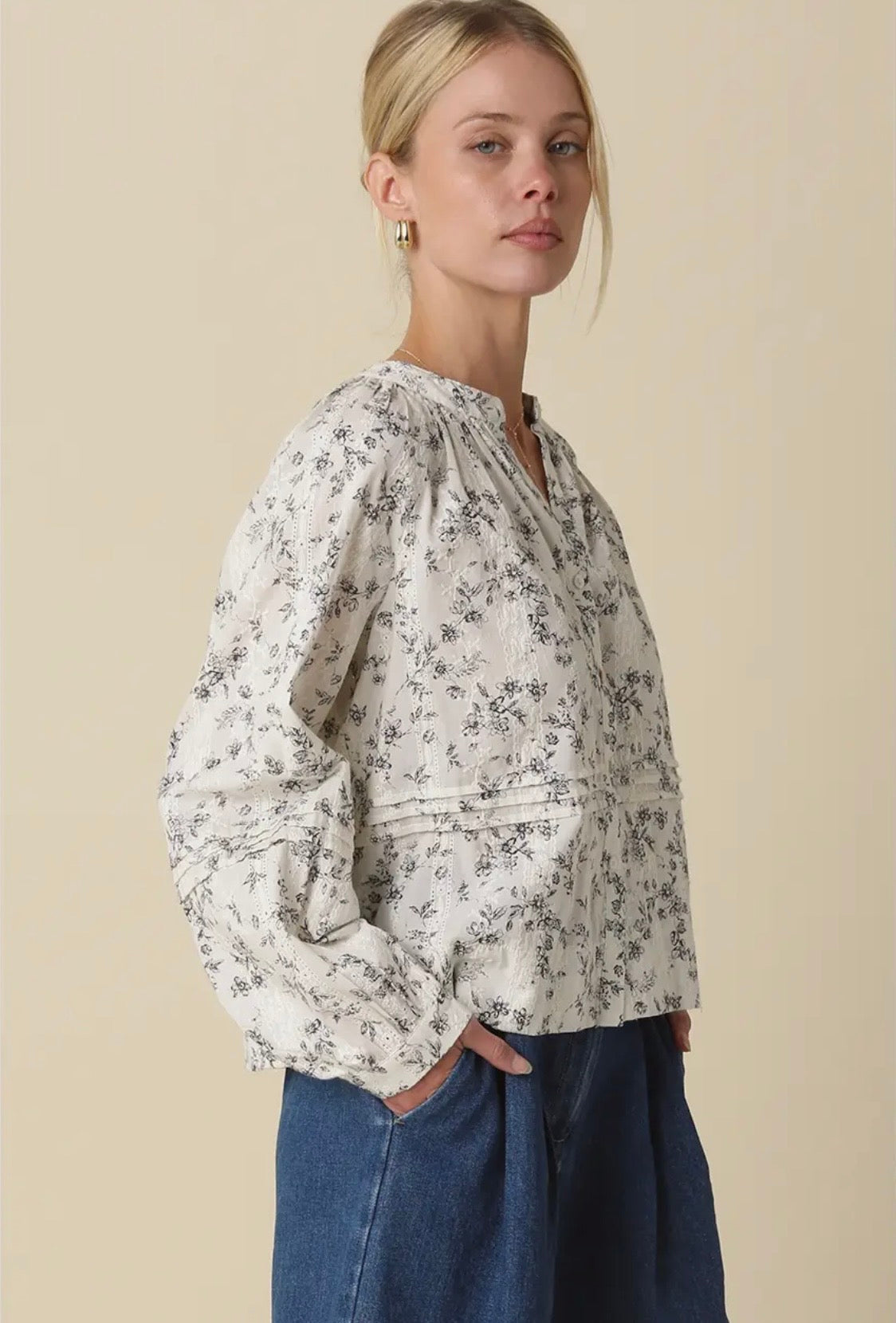 Sara Floral Pintuck Blouse