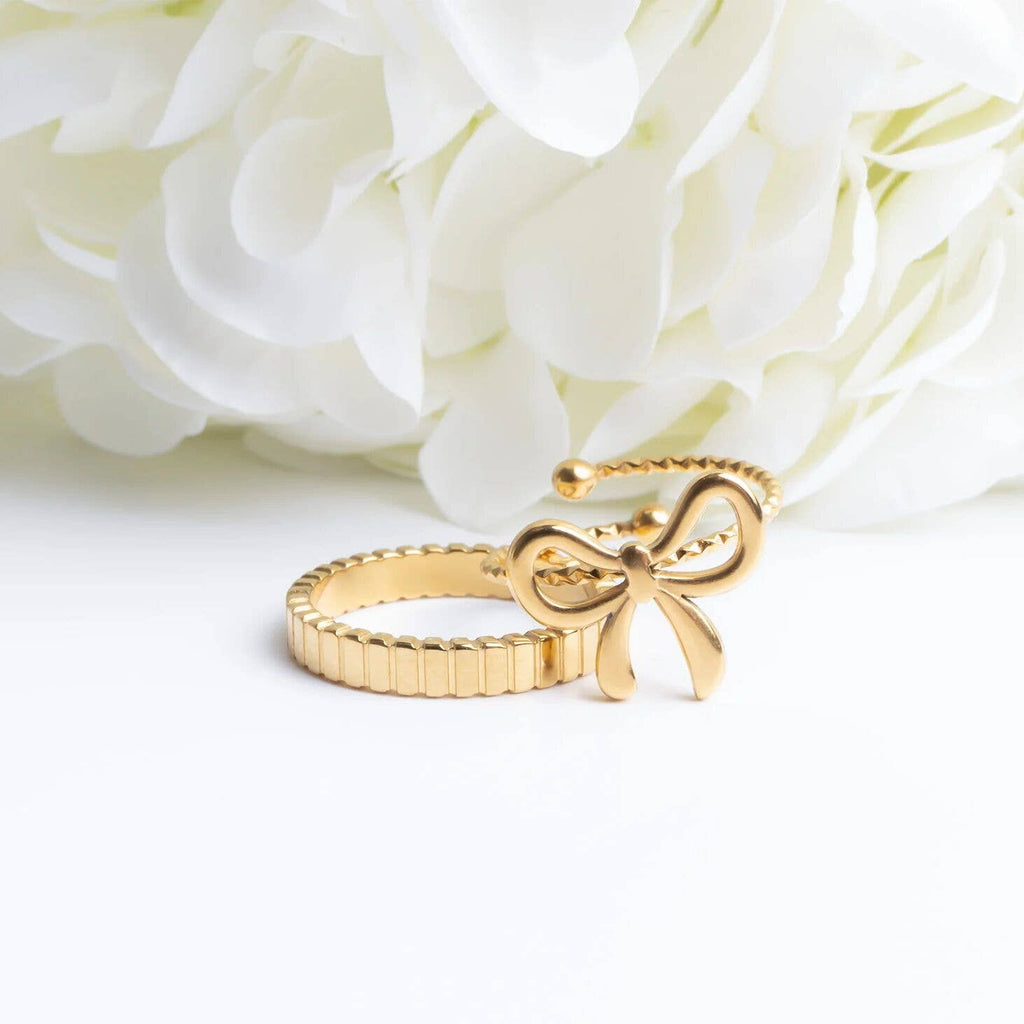 18K Gold PVD Stainless Steel Fluted Stacking Ring: Gold / 6
