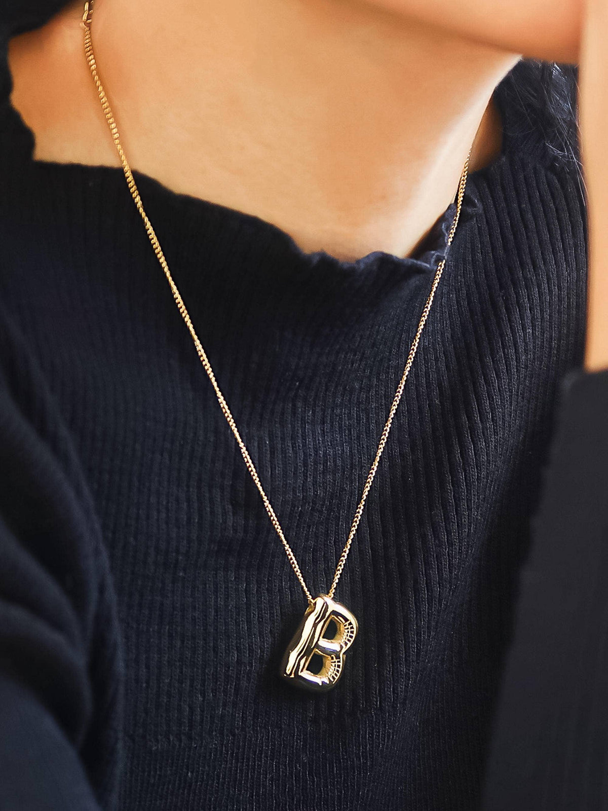 Balloon Necklace (RT)