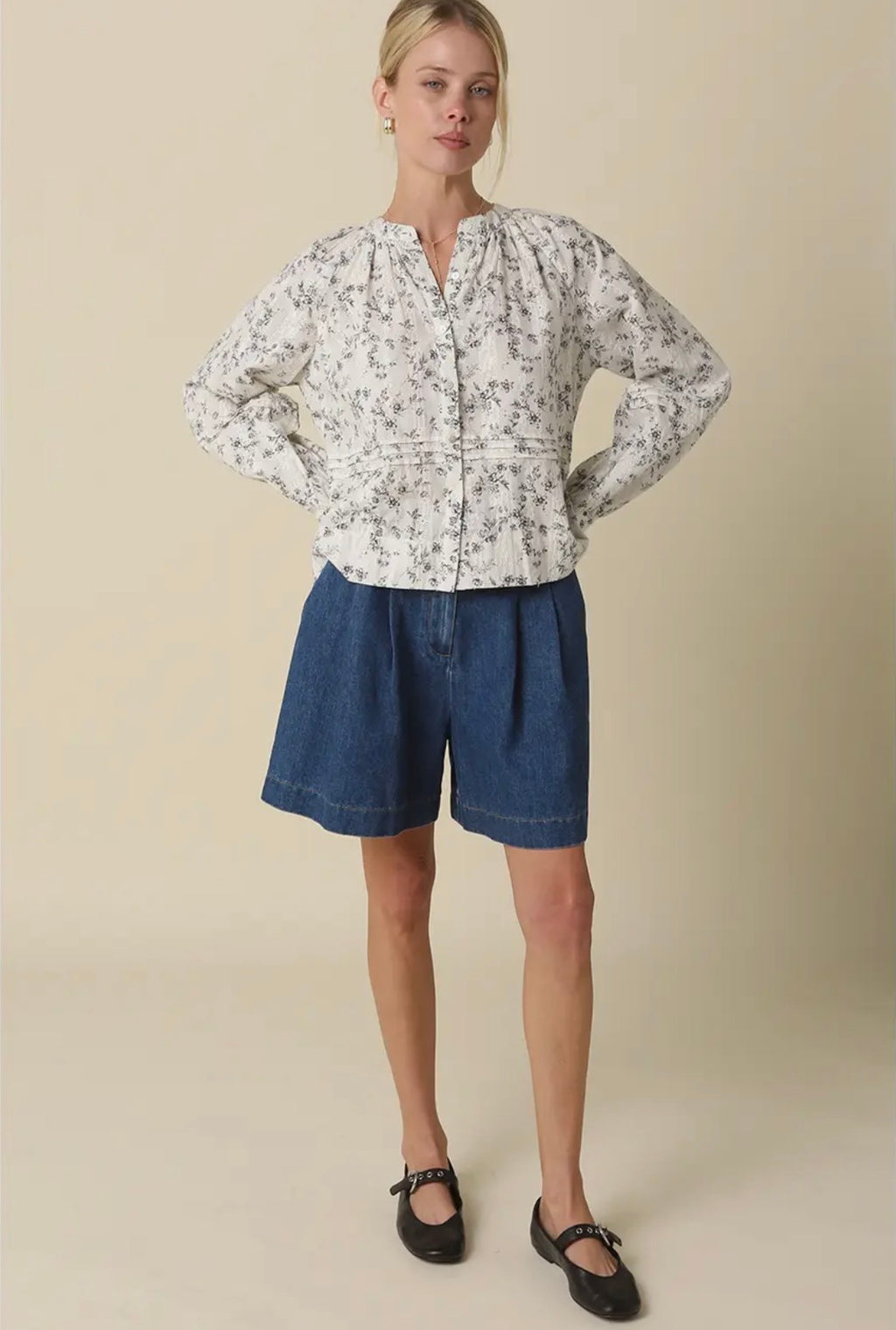 Sara Floral Pintuck Blouse