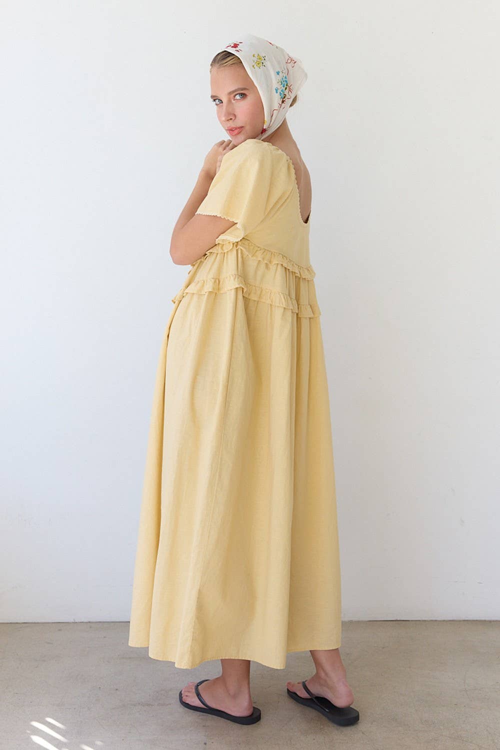 Sara Linen Dress