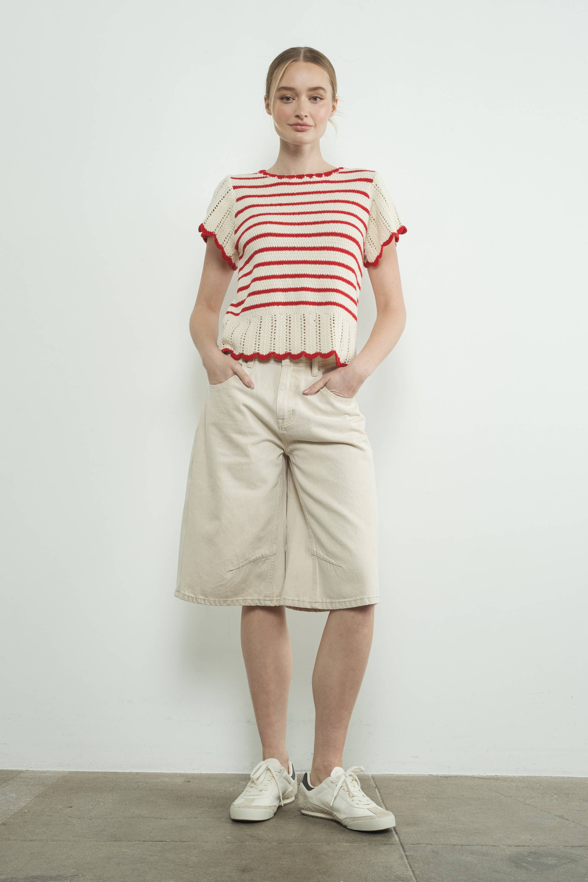 MAS3129 STRIPED CROCHET S/S SWEATER: NATURAL / RED / M