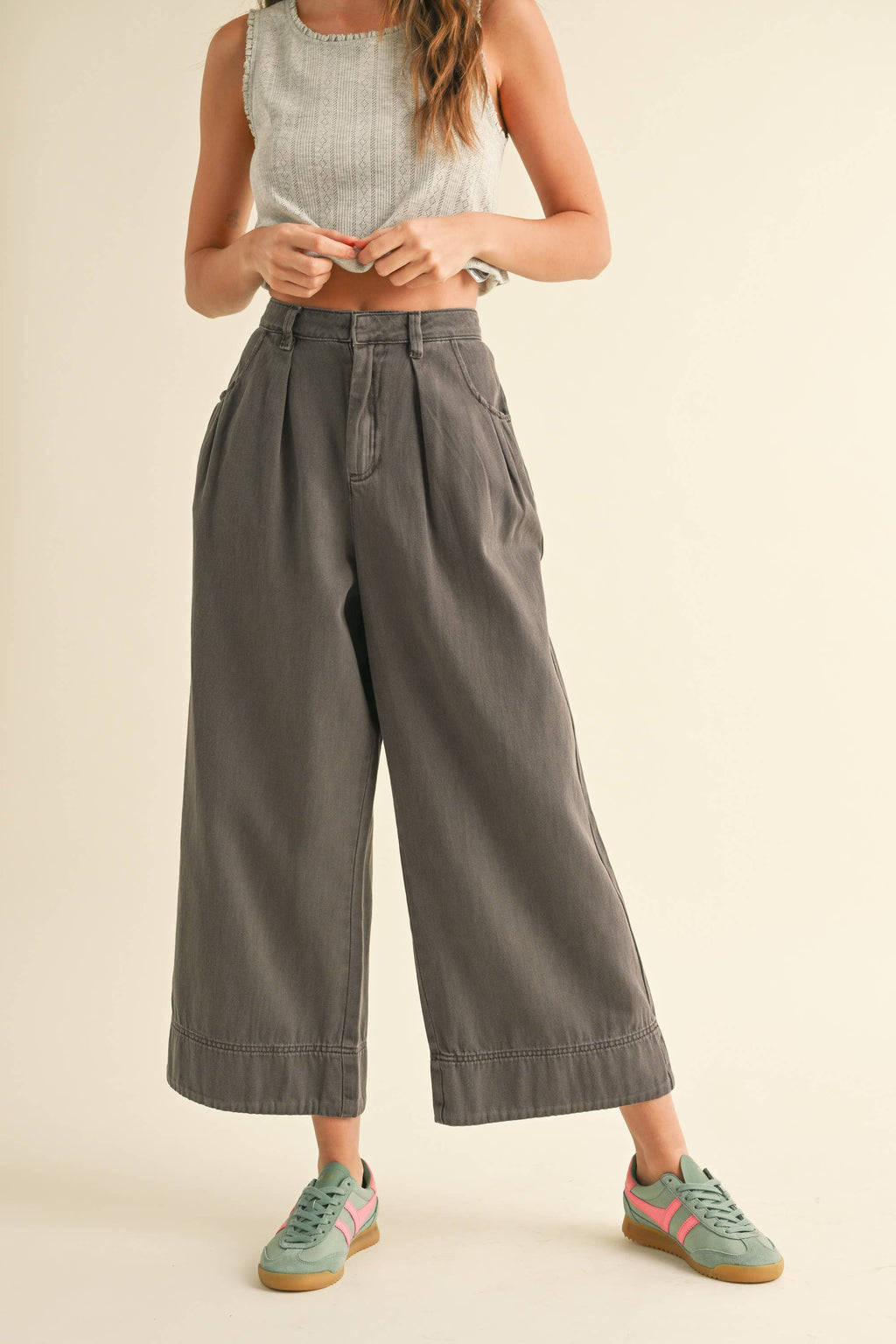 Lucy Pleated Waist Pants