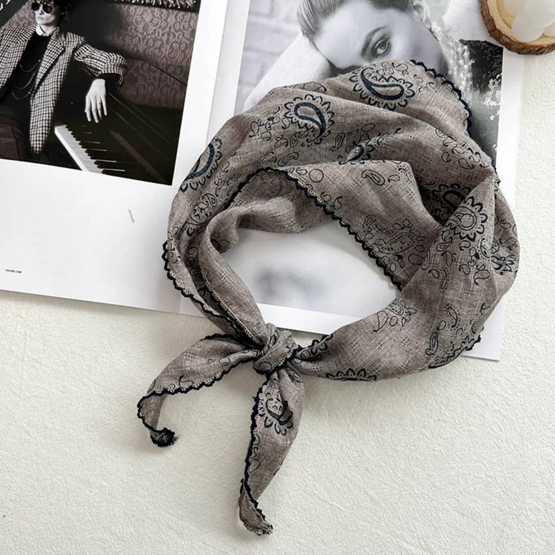 Scarfs