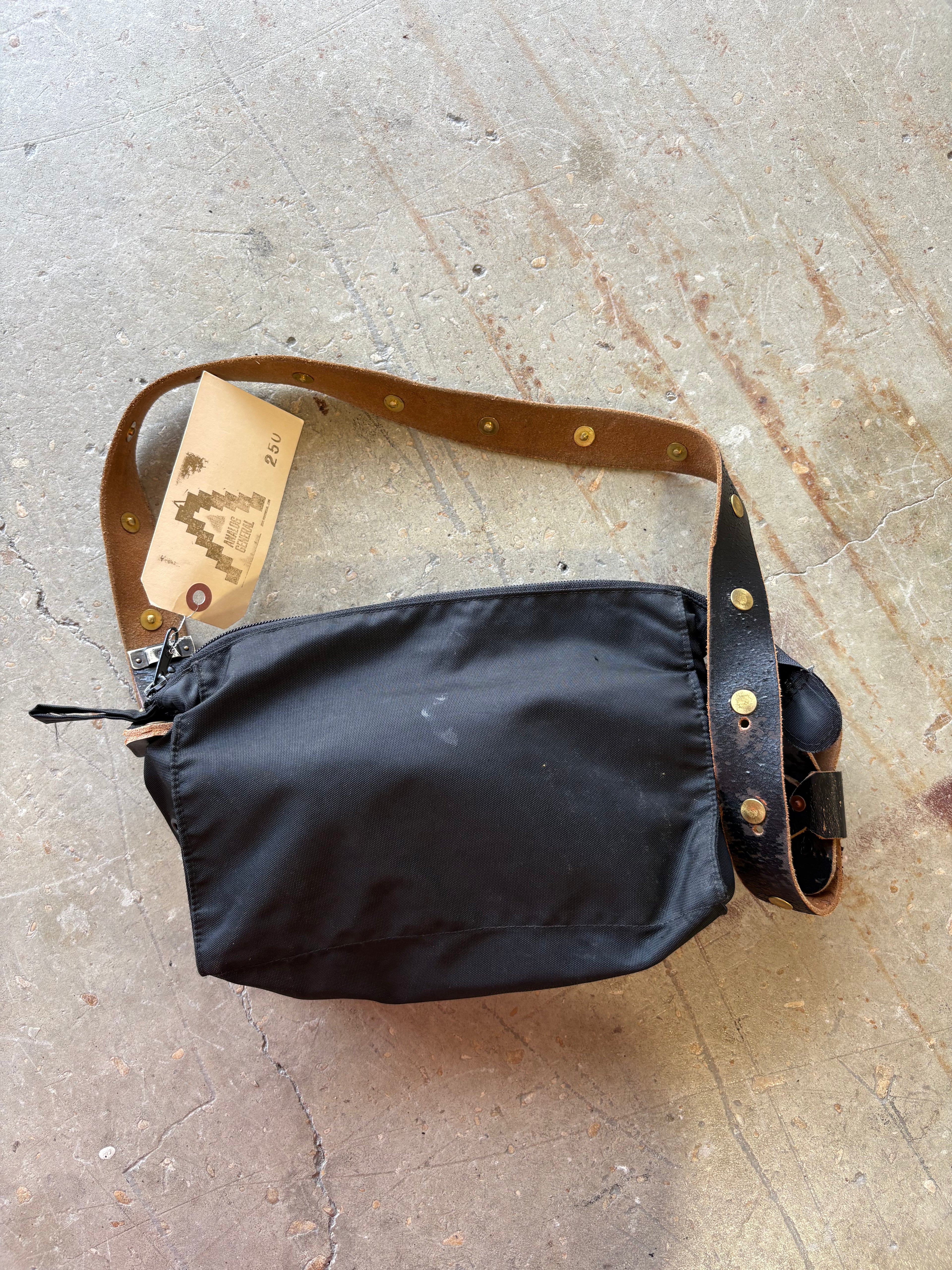 AG Gold V Bag
