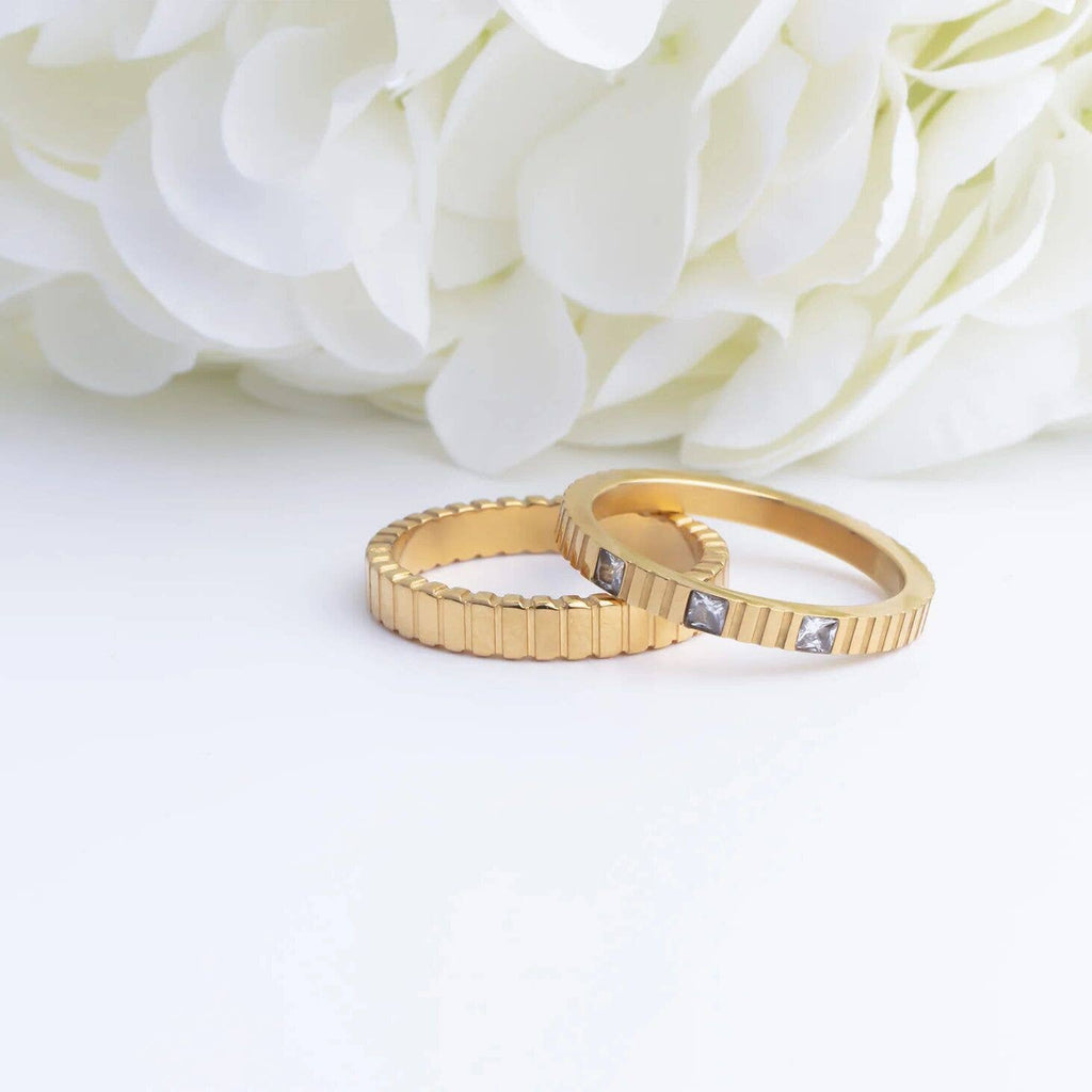 18K Gold PVD Stainless Steel Fluted Stacking Ring: Gold / 6