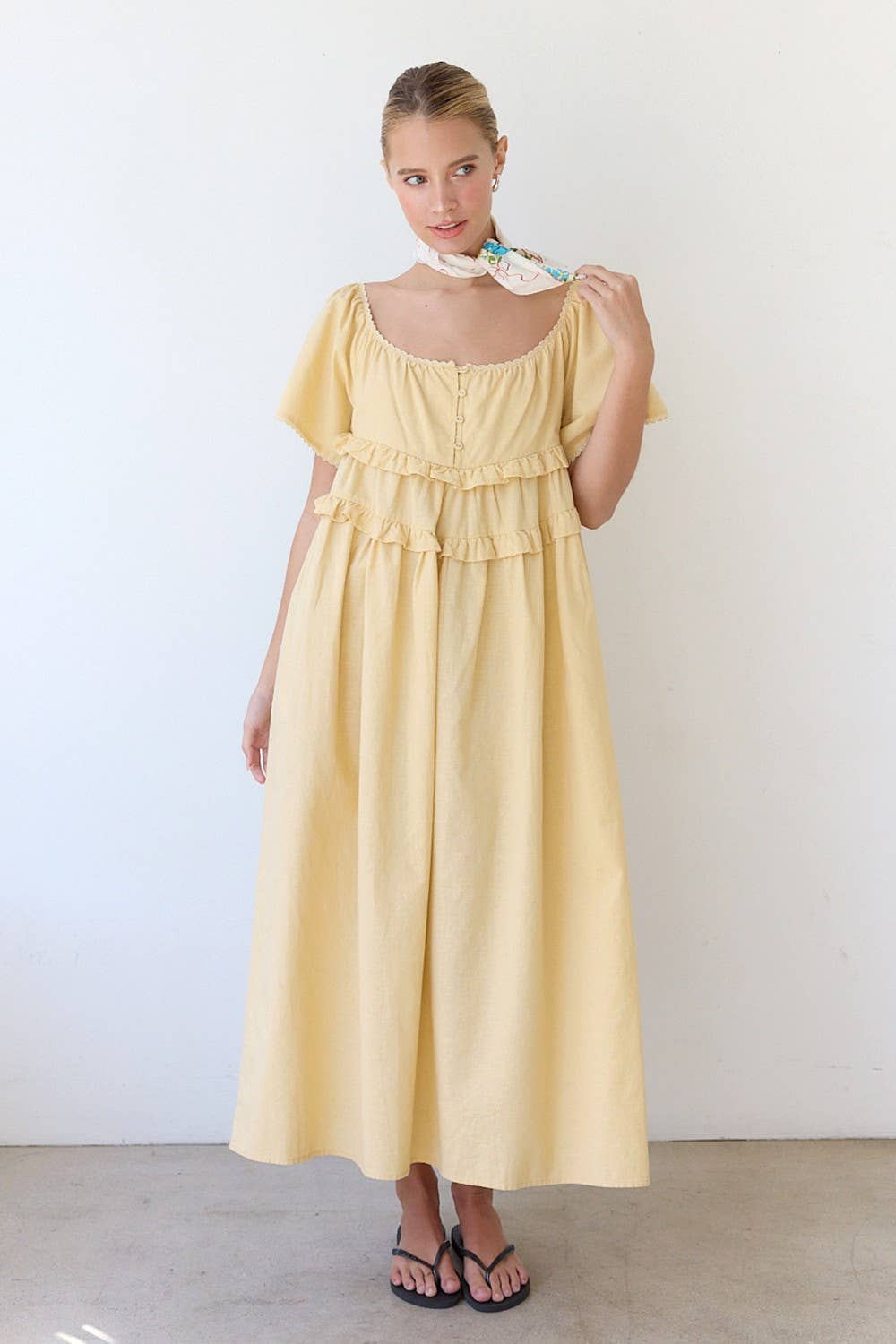 Sara Linen Dress