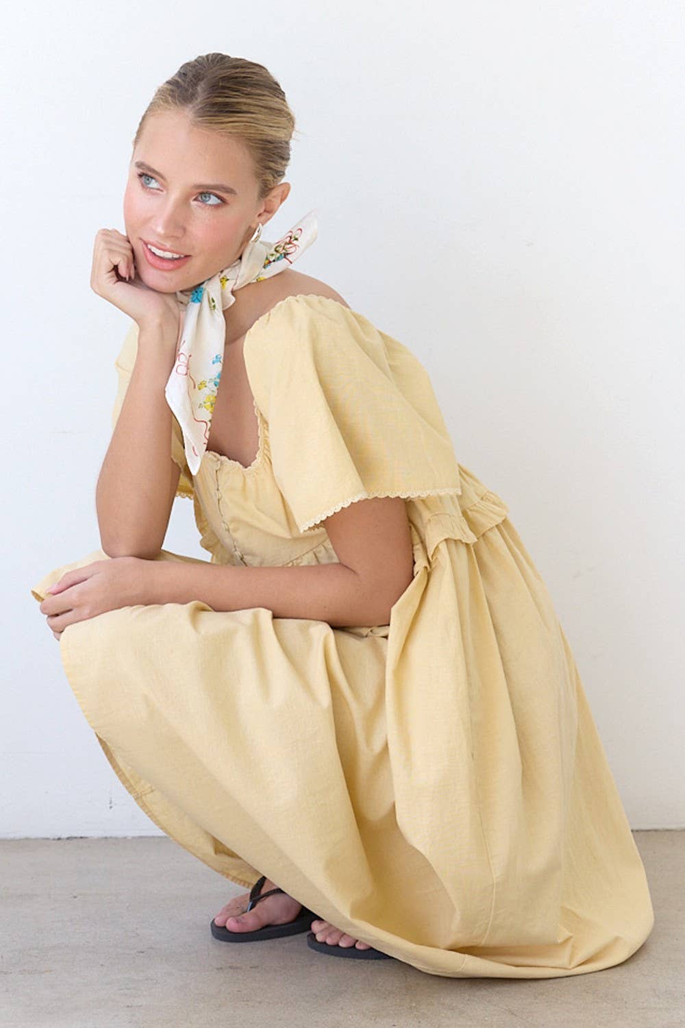 Sara Linen Dress
