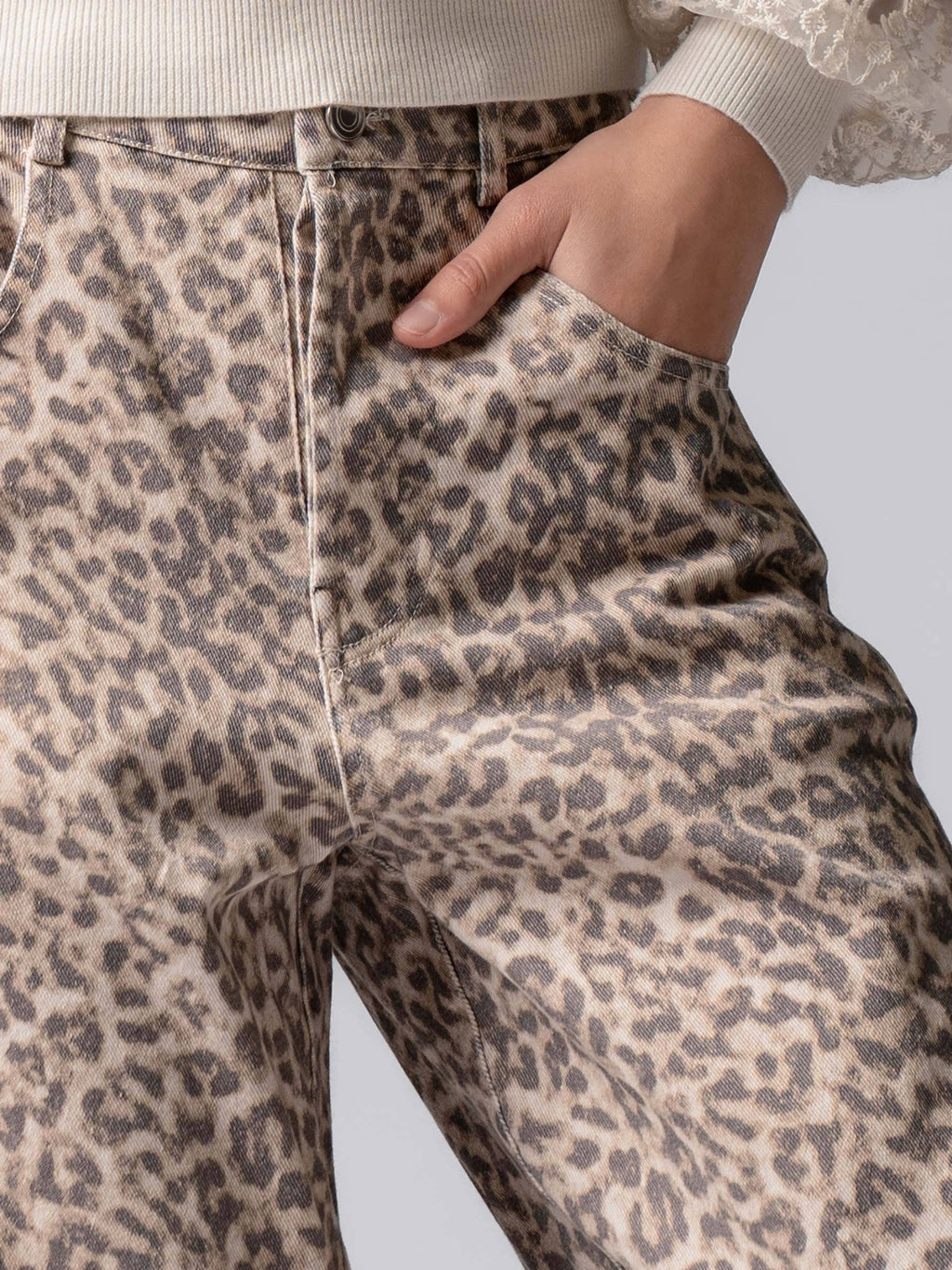 Leo Barrel Jeans