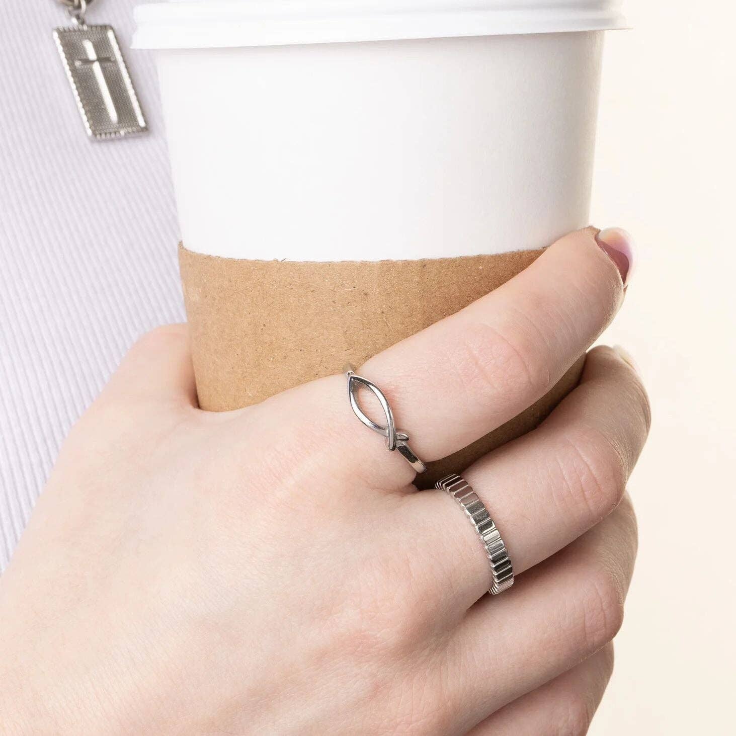 18K Gold PVD Stainless Steel Fluted Stacking Ring: Gold / 6