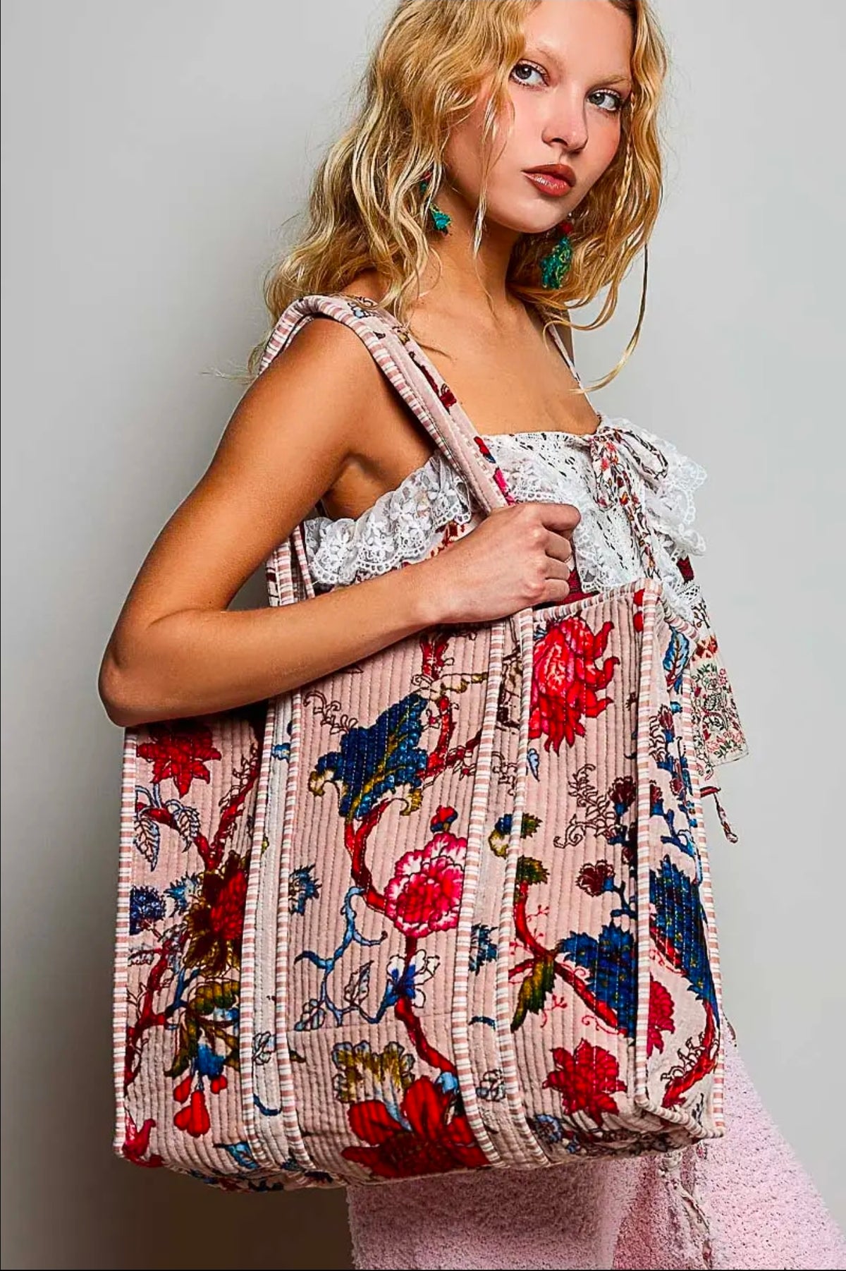 Main Squeeze Tote
